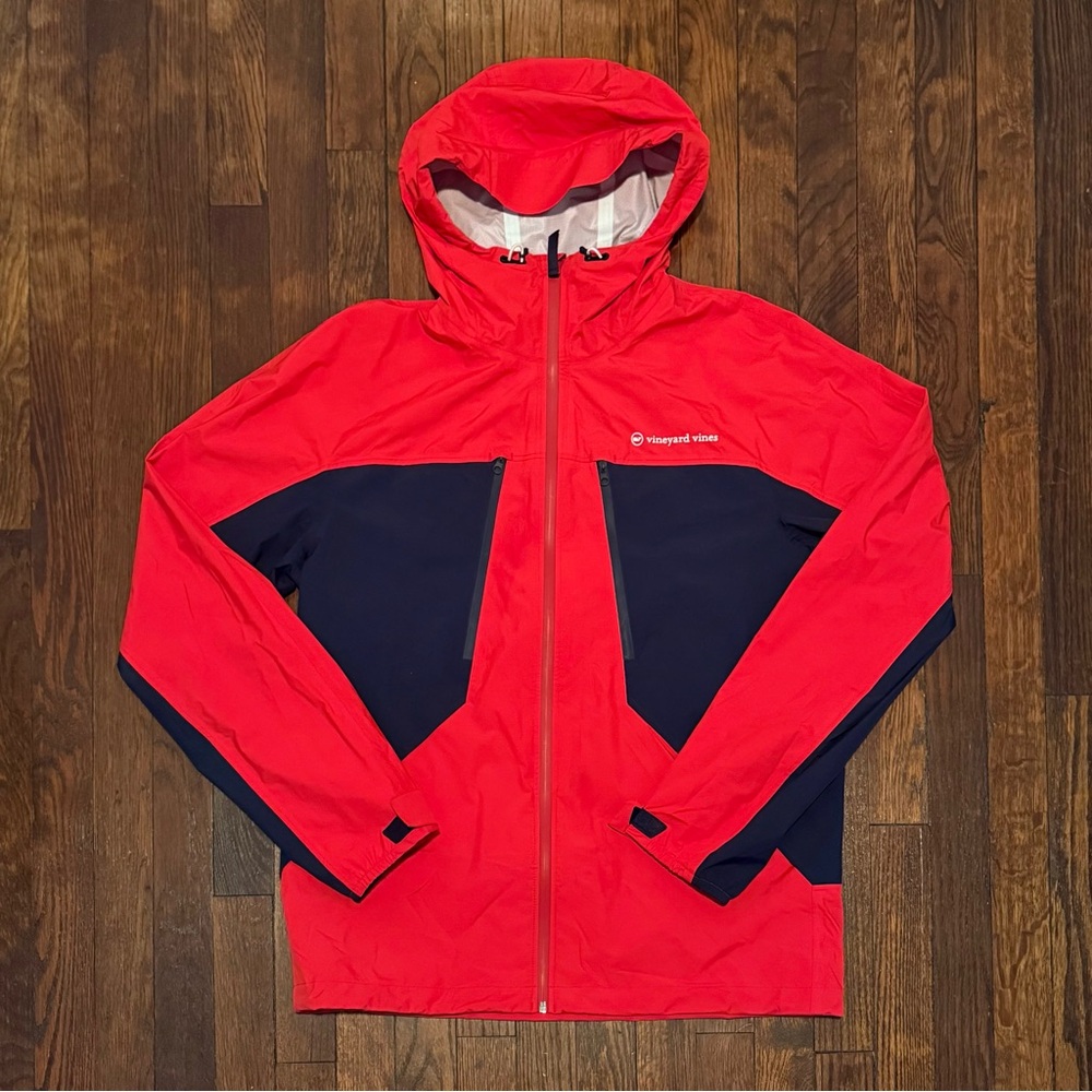 Vineyard Vines On-The-Go Packable Rain Shell Full Zip Hooded Jacket
